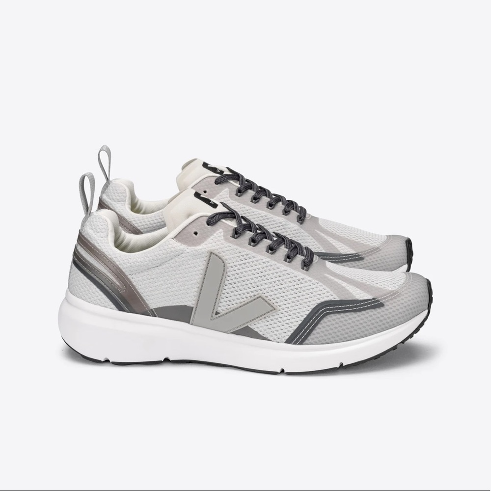 NWT Veja Condor Sneakers